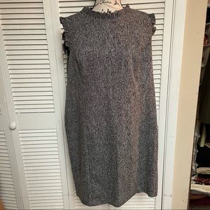 Sleeveless Gray Shift Dress - Classic Minimalist Style
